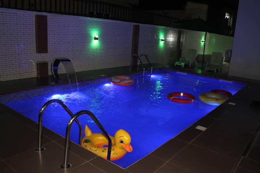 איקג'ה White Gold Hotel מראה חיצוני תמונה