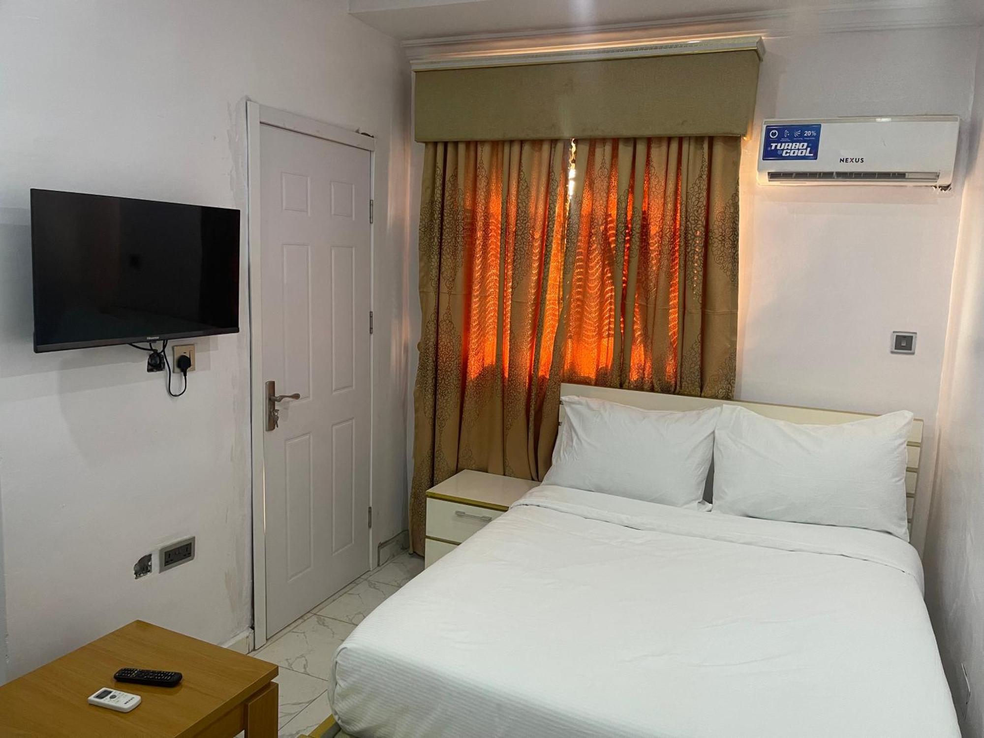איקג'ה White Gold Hotel מראה חיצוני תמונה