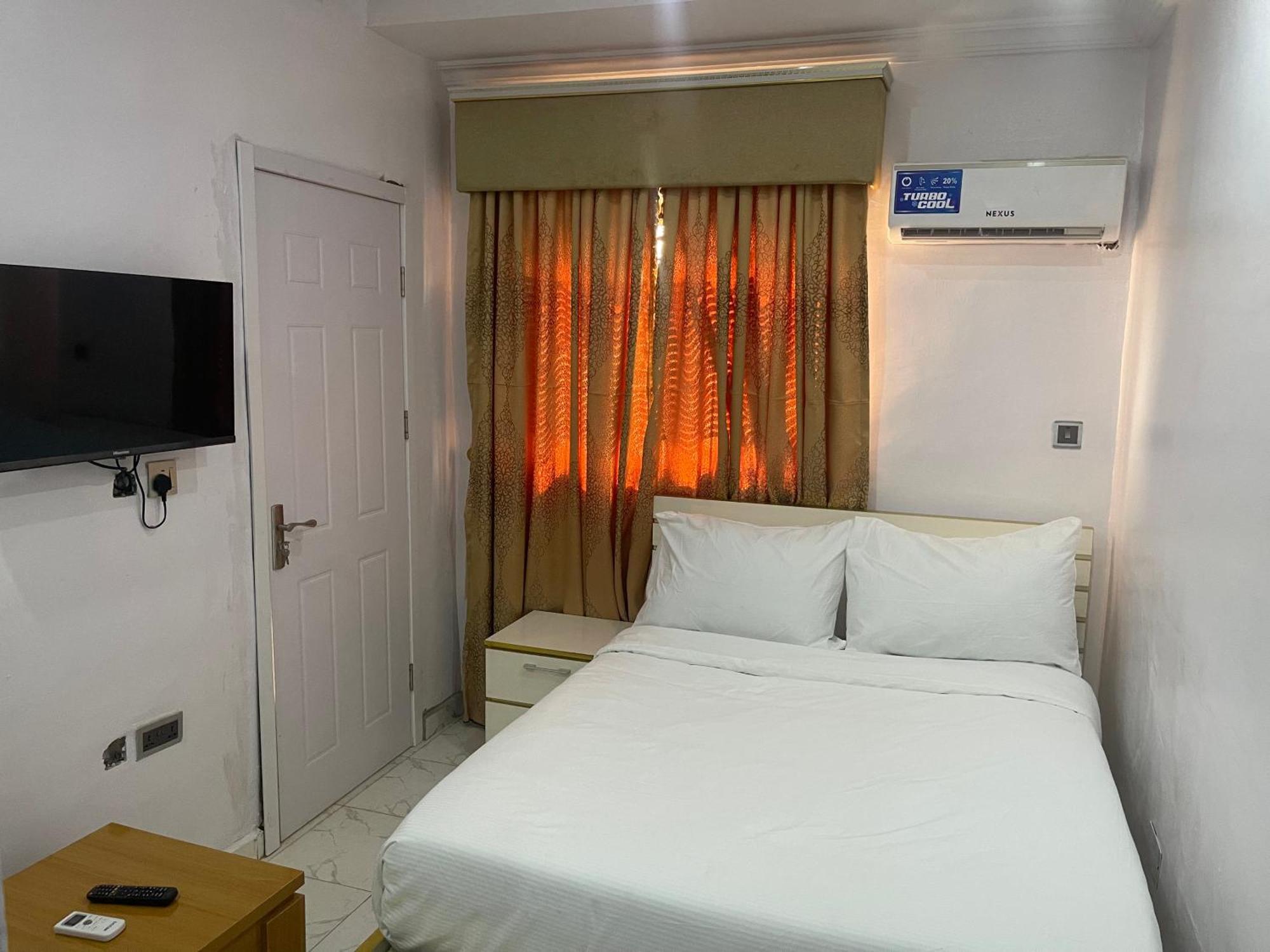 איקג'ה White Gold Hotel מראה חיצוני תמונה